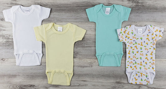 Bambini 4 Pc Layette Baby Clothes Set