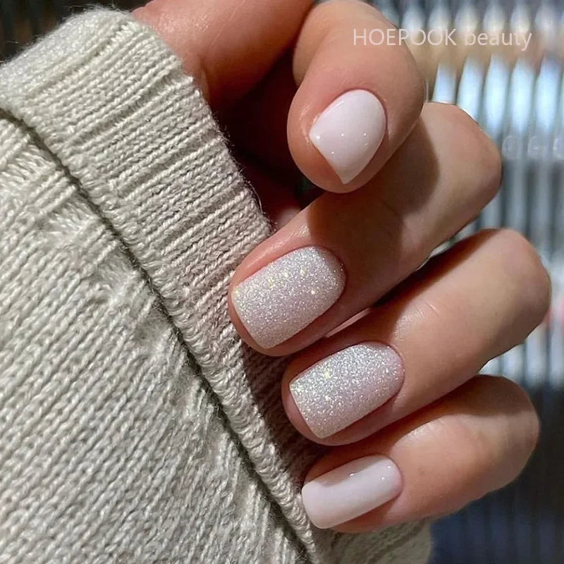24pcs Short Translucent Fake Nails Glitter Pearl Design False Nails