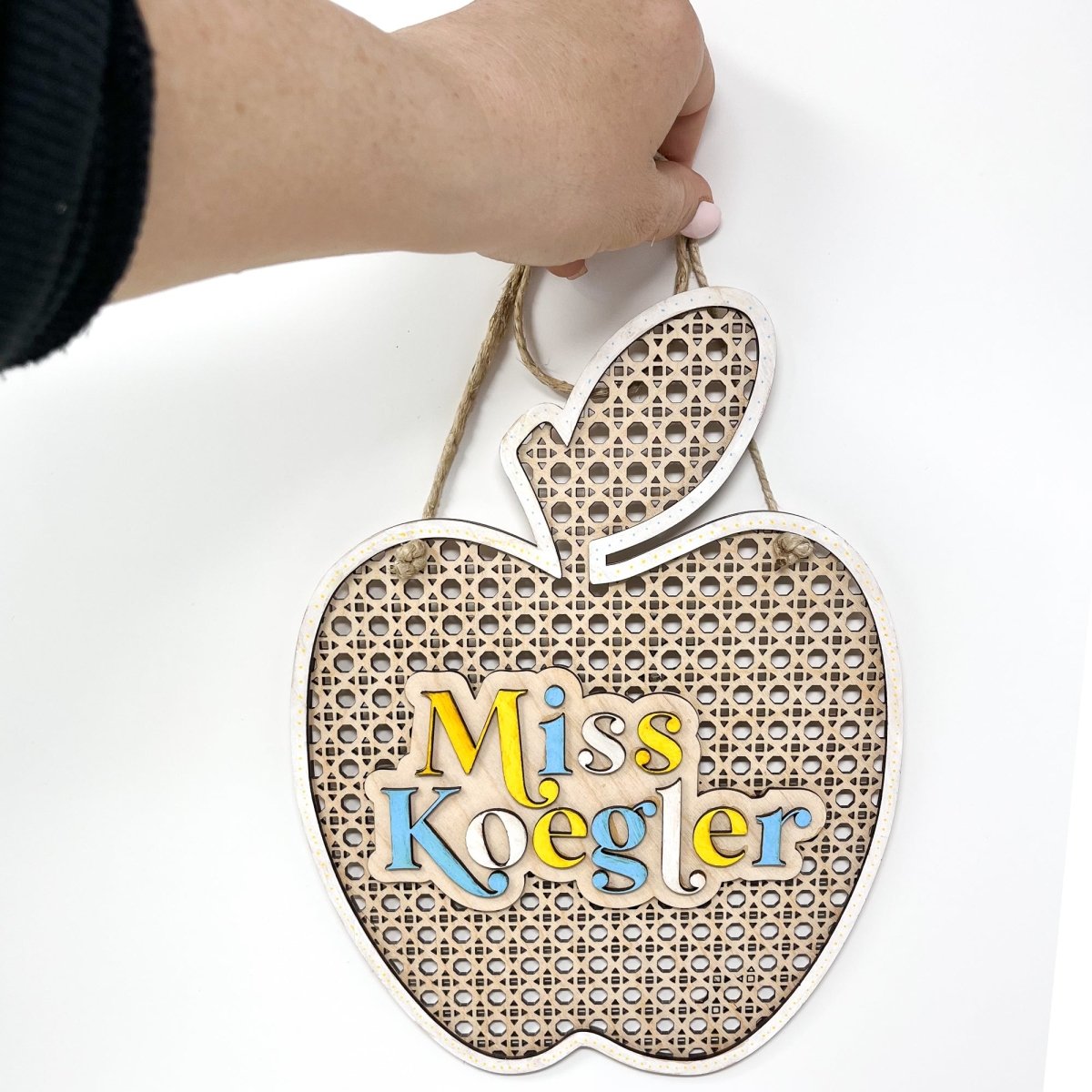 Personalized Rattan Teacher Apple Sign